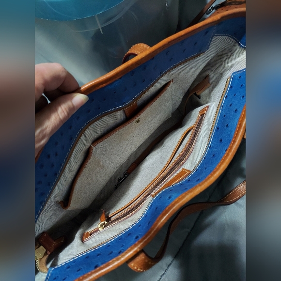 Dooney and Bourke Blue pebble leather tote - Picture 6 of 7